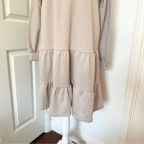 NWOT French Grey Jada French Terry Women’s Long Sleeve Tiered Skater Dress - Picture 2 of 9